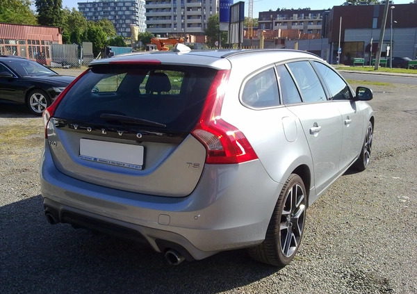 Volvo V60 cena 84900 przebieg: 50000, rok produkcji 2018 z Lublin małe 497